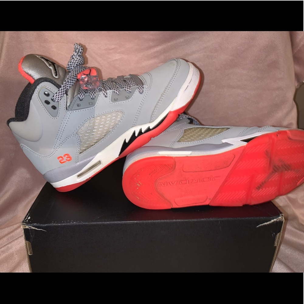 Air Jordan 5 Retro Hot Lava
